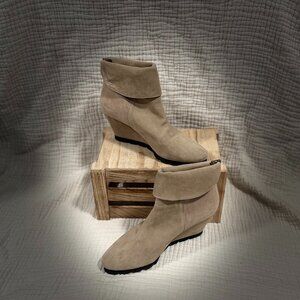 Steven by Steve Madden Beige Booties - Size 7.5 - Like New